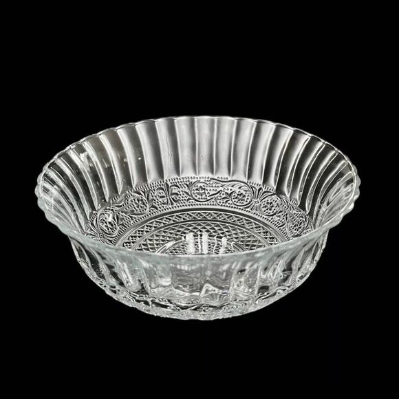 Vintage Crystal Clear Industries Trellis Serving  Bowl Clear Glass 7 1/2” - Picture 1 of 5